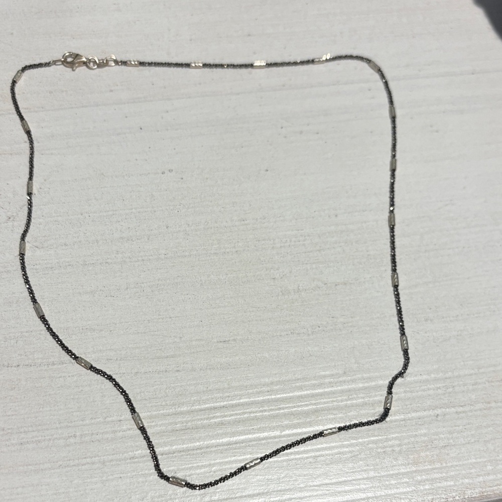 Elegant Black and Silver Necklace: 925 stamped Italy